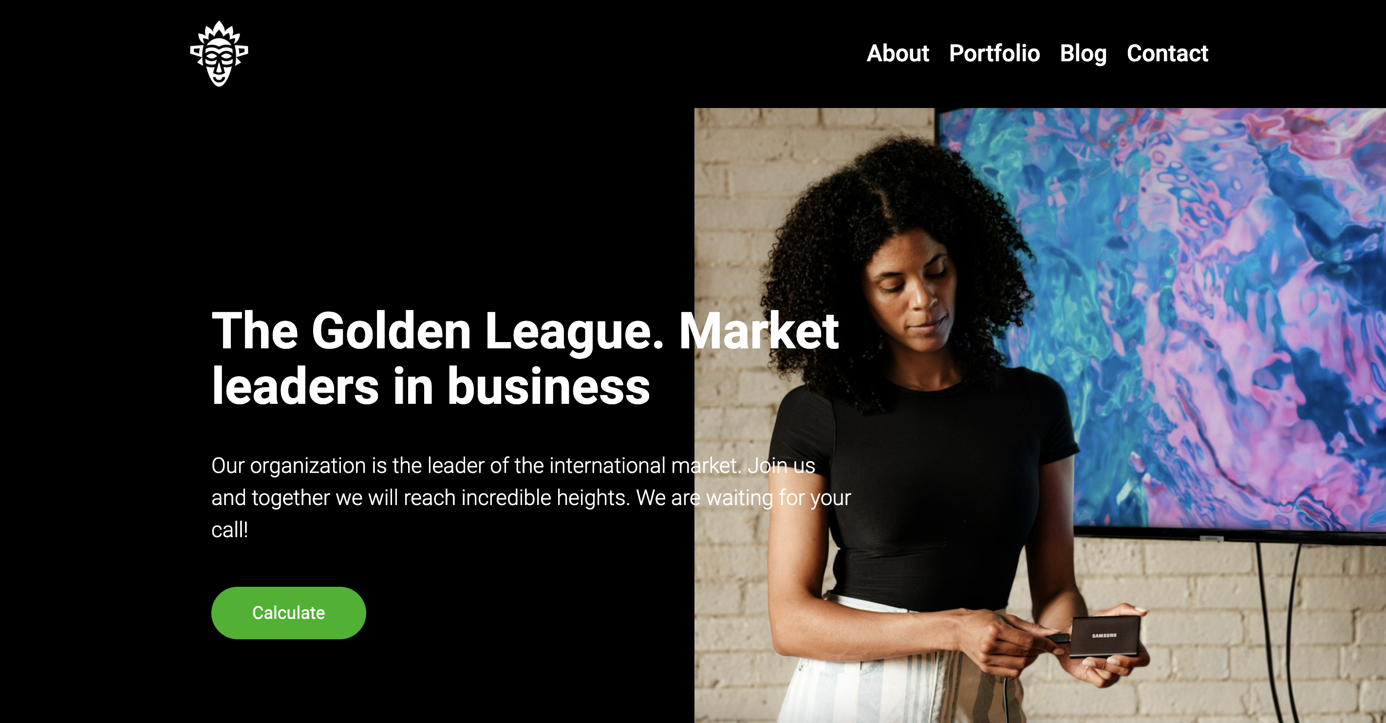 Используйте пополняемую базу дизайнерских блоков в сотнях комбинаций, просто добавляя их один за другим, в интуитивно понятном интерфейсе без программистов и дизайнеров.